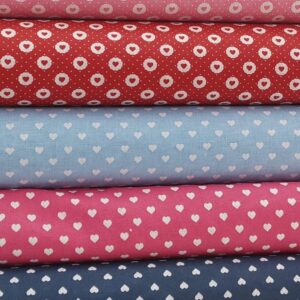 Textoleen Estampado Coração por Metro x 1,50m de Largura Misto Patchwork